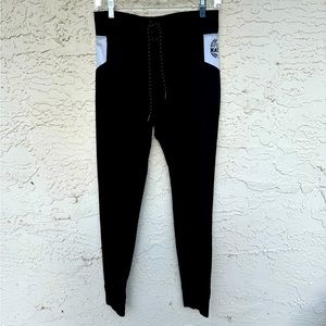 Pink Nation Women’s Black Size M Workout Capri Pants